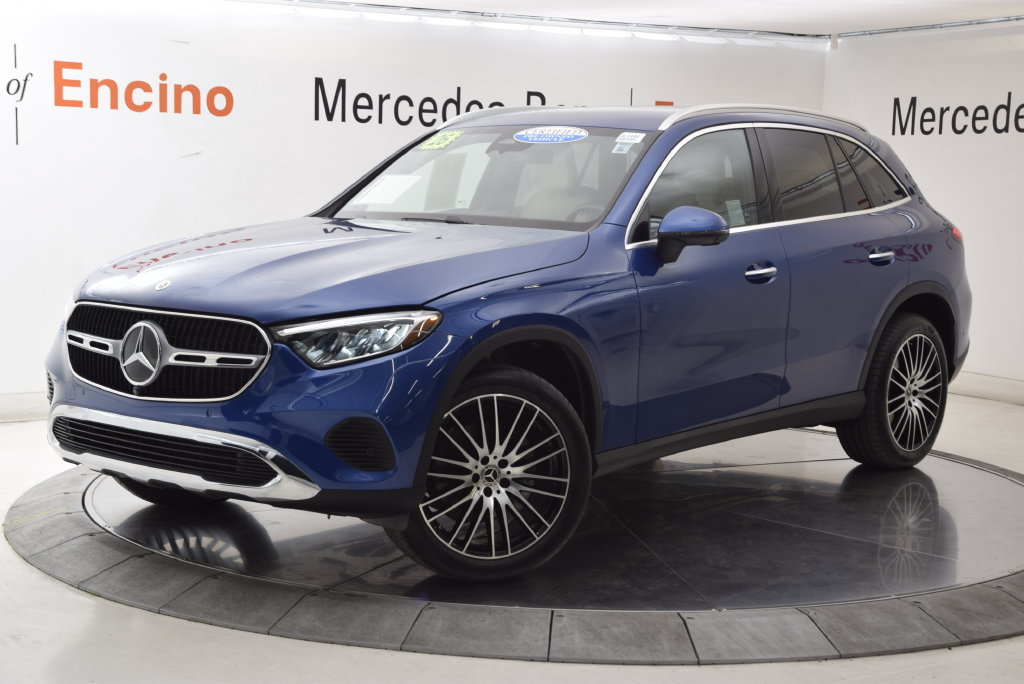 Certified 2026 Mercedes-Benz GLC 300 image 2