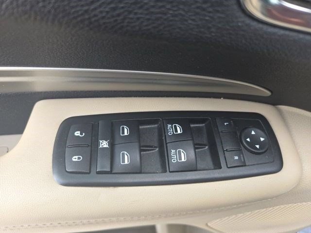 Used 2015 Dodge Durango SXT w/ Quick Order Package 23B AWD/4WD image 10