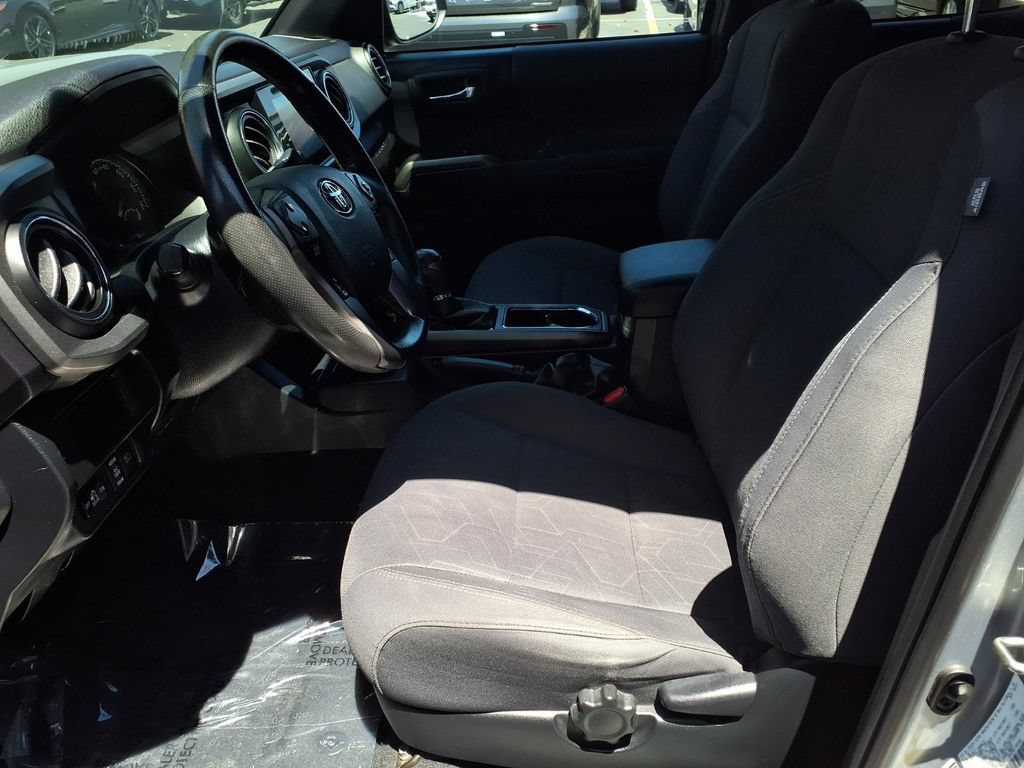 Used 2019 Toyota Tacoma TRD Sport RWD image 19
