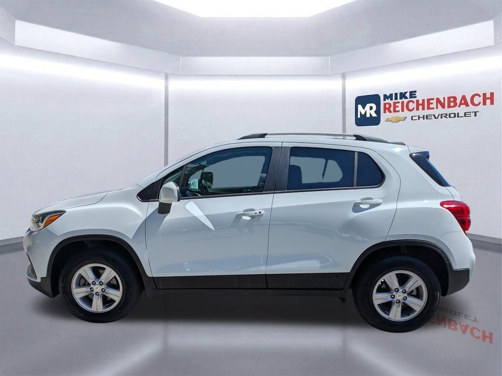 Used 2022 Chevrolet Trax LT w/ LT Convenience Package AWD/4WD image 7