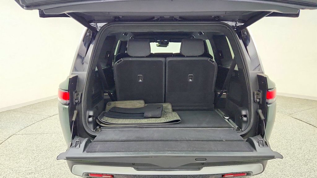Used 2024 Rivian R1S Adventure AWD/4WD image 24