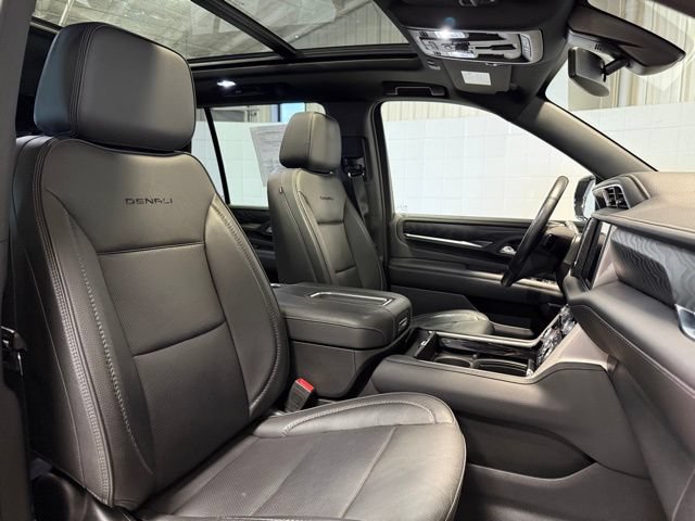 Used 2022 GMC Yukon Denali AWD/4WD image 19