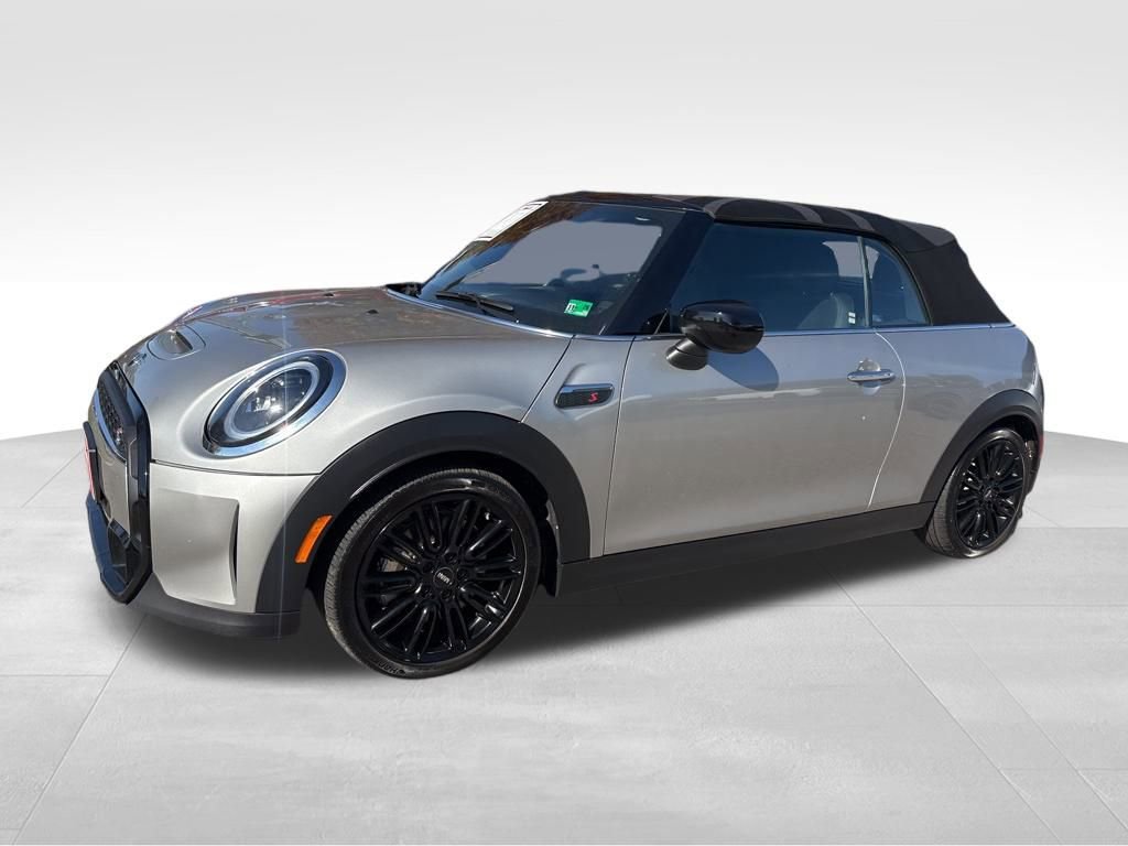 Used 2024 MINI Cooper S image 2