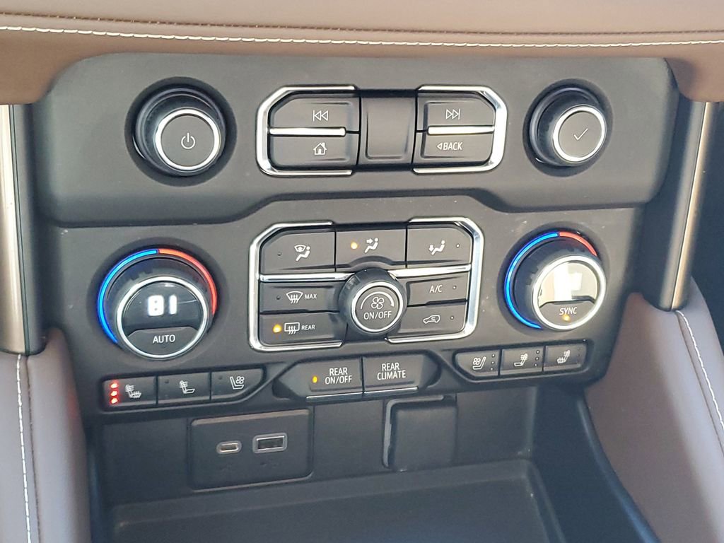 Used 2023 Chevrolet Tahoe High Country w/ LPO, Illumination Package image 19