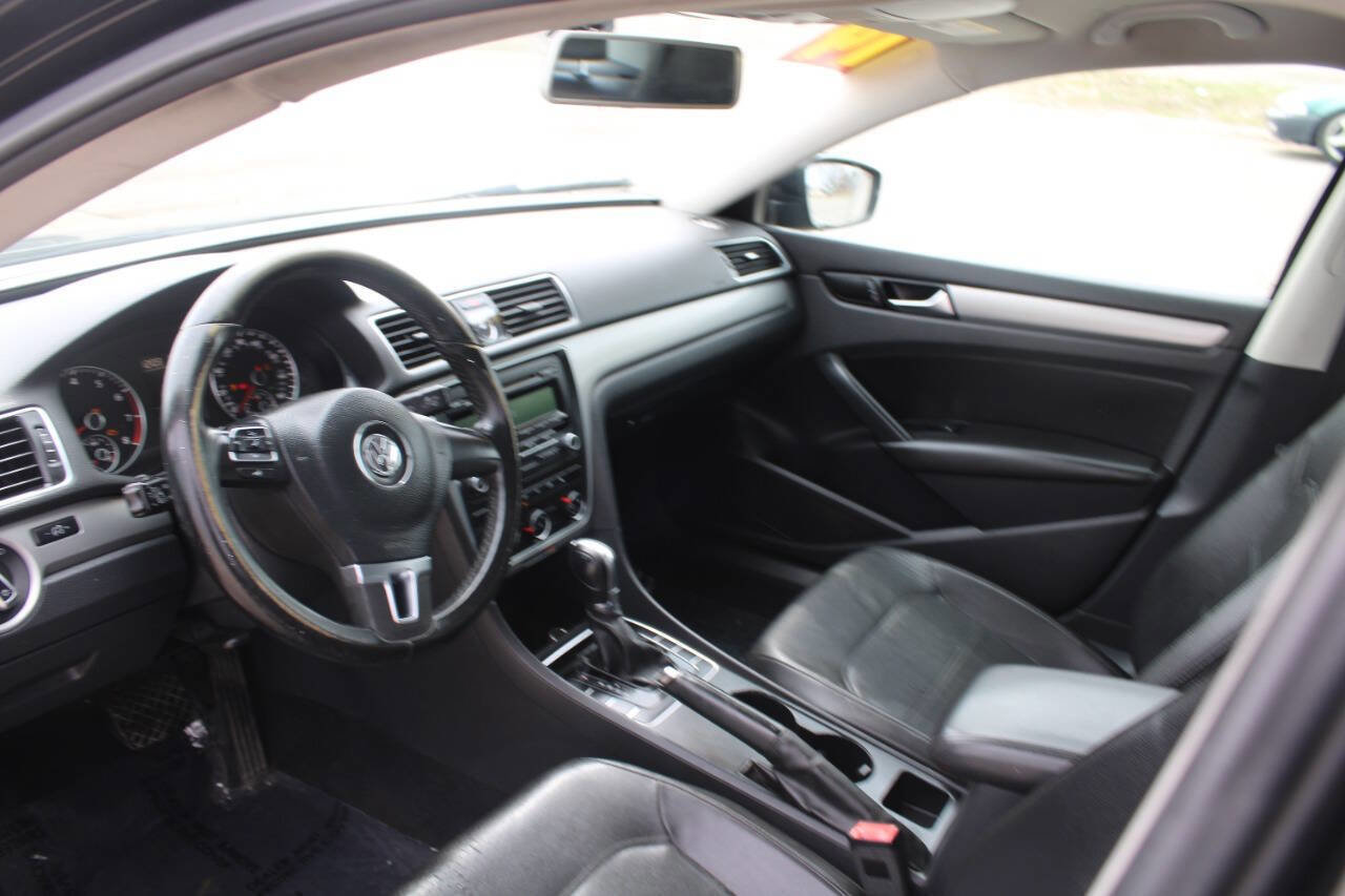 Used 2014 Volkswagen Passat 2.5 S image 19