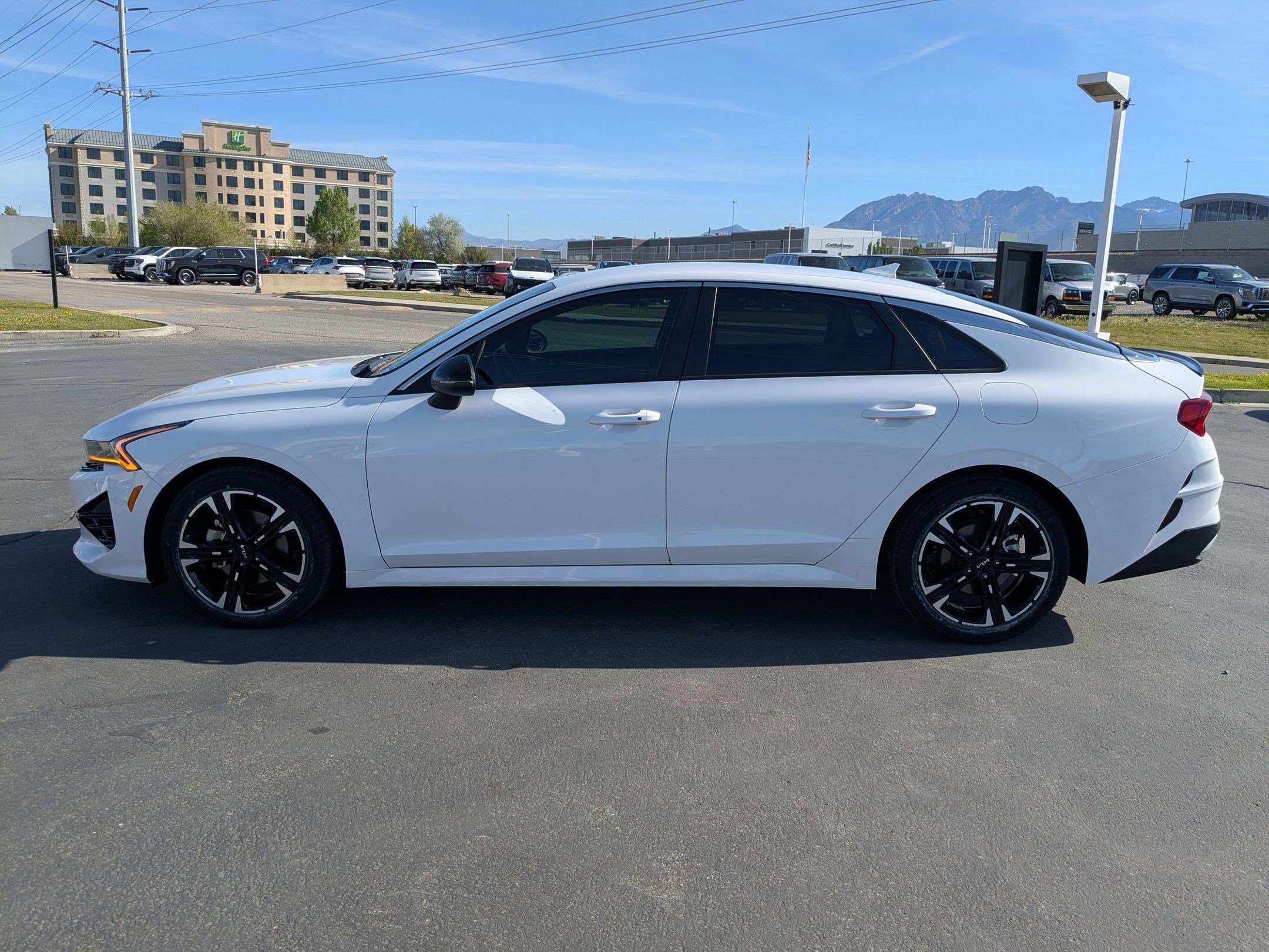 Certified 2023 Kia K5 GT-Line w/ GT-Line Premium Package AWD/4WD image 2