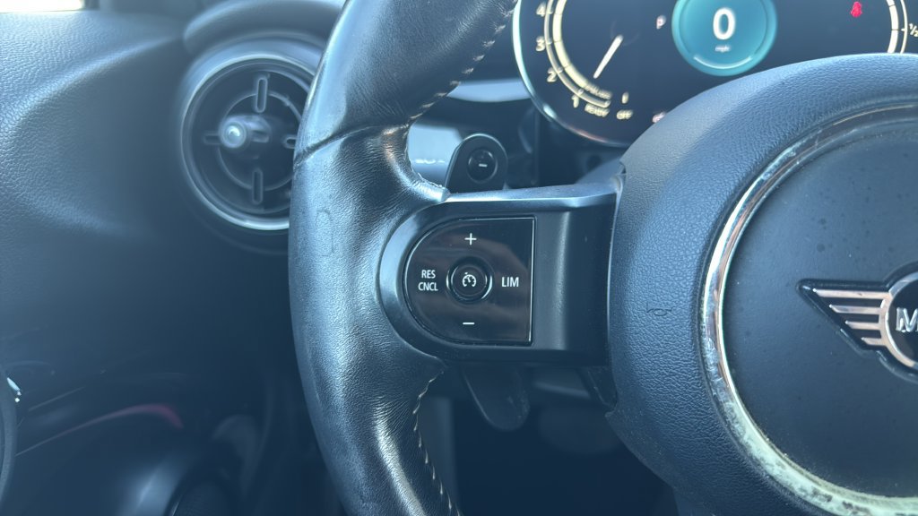 Used 2022 MINI Cooper S w/ Premium Package FWD image 25