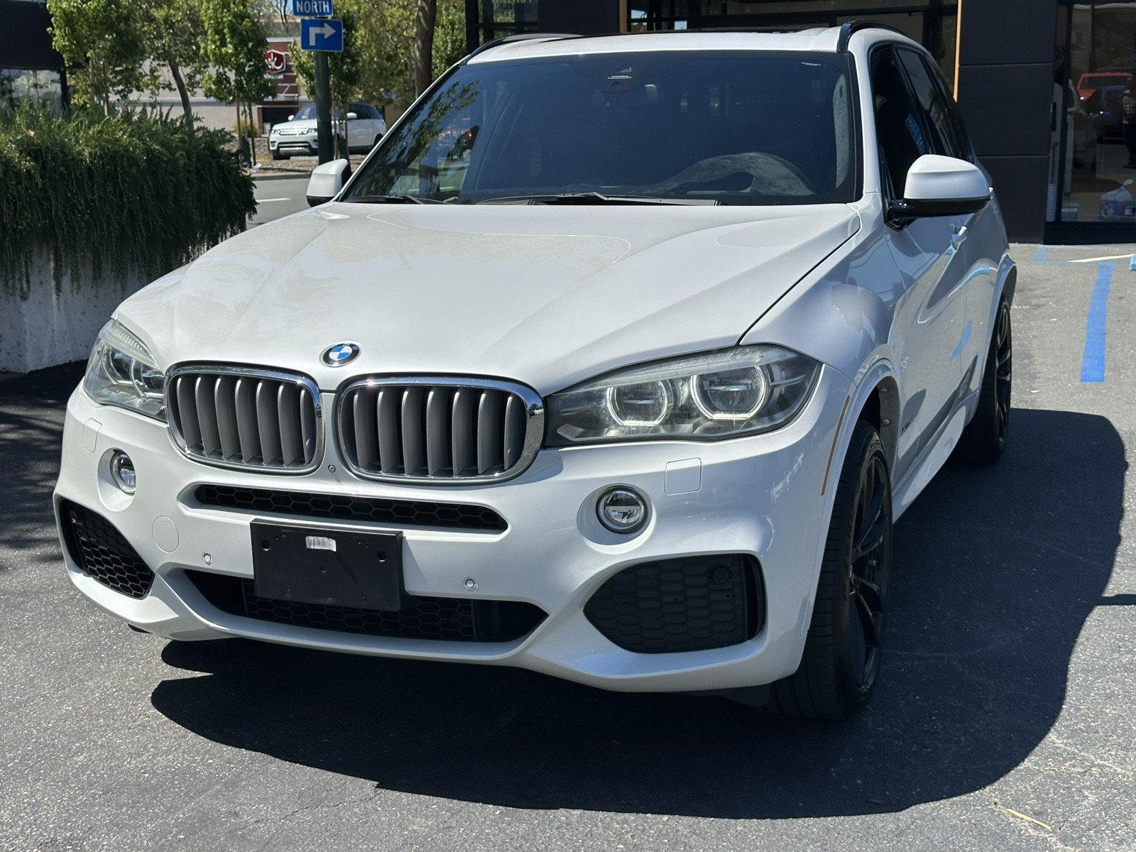 Used 2016 BMW X5 xDrive50i AWD/4WD image 4