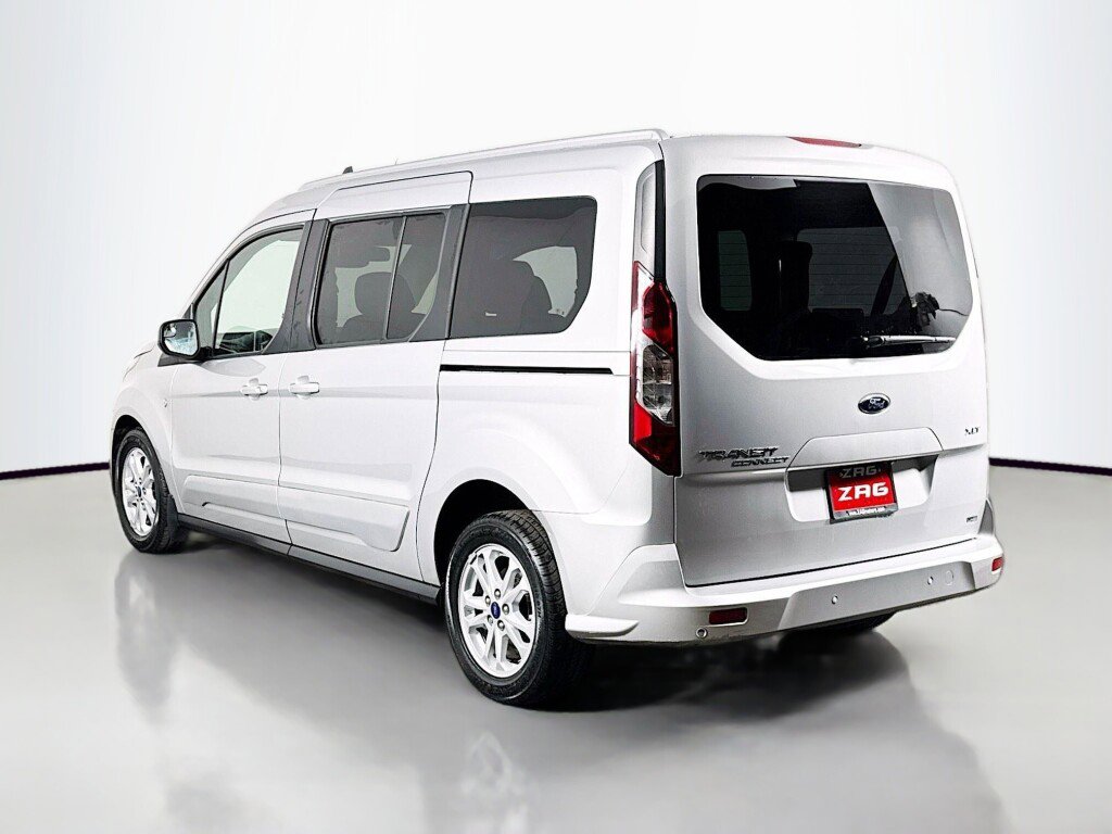 Used 2022 Ford Transit Connect XLT FWD image 3
