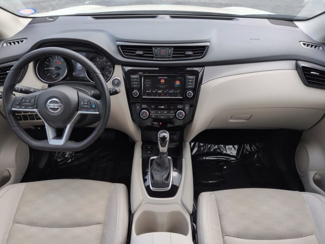 Certified 2020 Nissan Rogue Sport SV w/ Technology Package FWD image 15