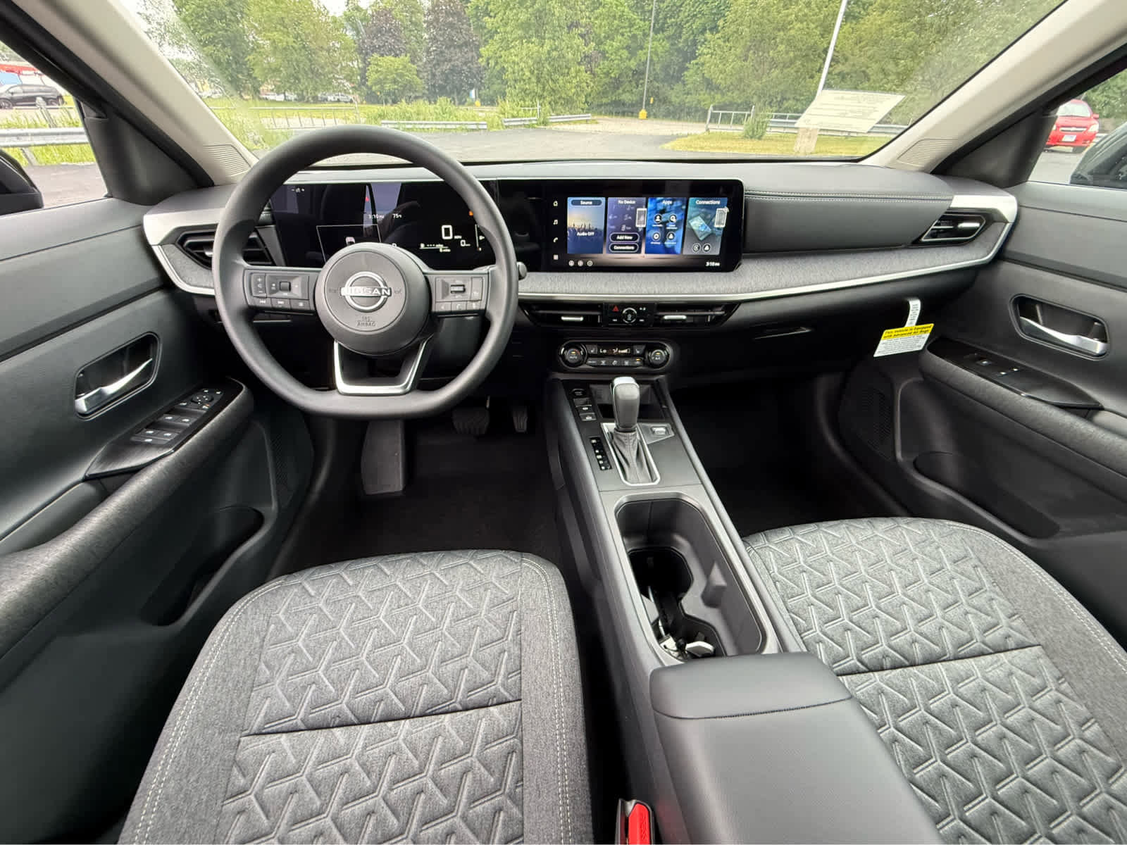 New 2026 Nissan Kicks SV AWD/4WD image 8