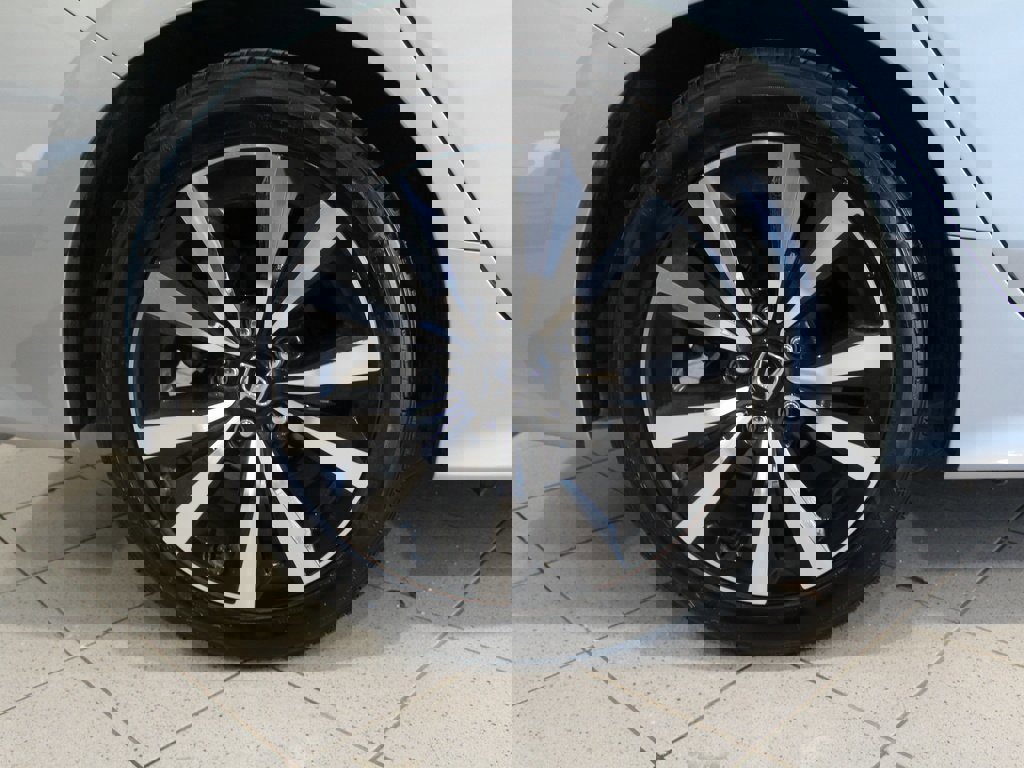 Certified 2023 Honda Civic EX image 10