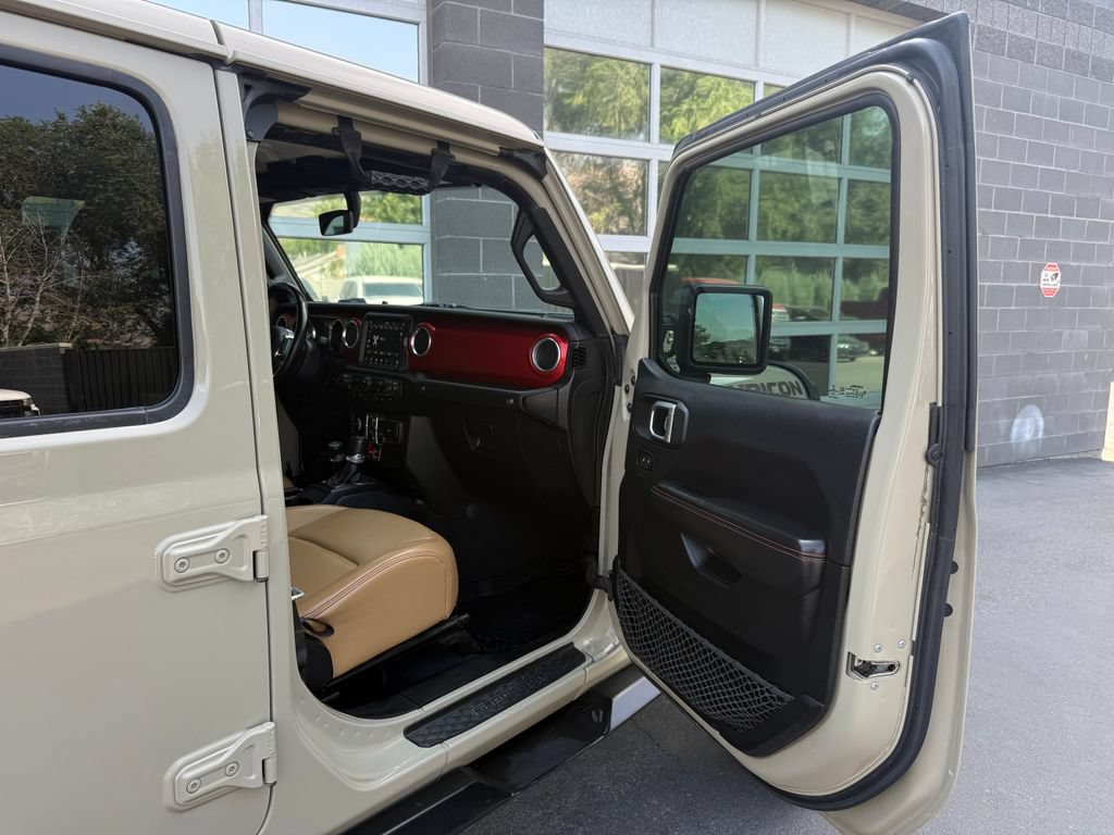 Used 2020 Jeep Gladiator Rubicon AWD/4WD image 42
