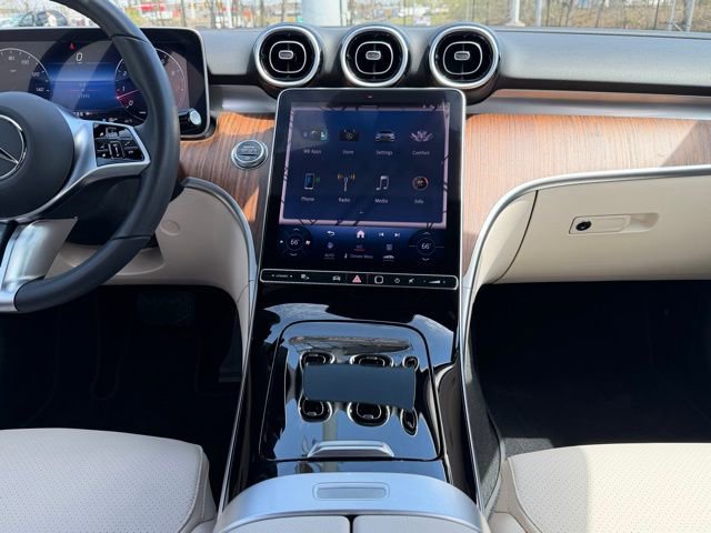 Used 2024 Mercedes-Benz C 300 4MATIC Sedan image 14