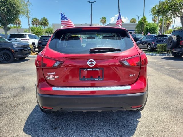 Used 2018 Nissan Rogue Sport SV w/ SV Technology Package FWD image 6