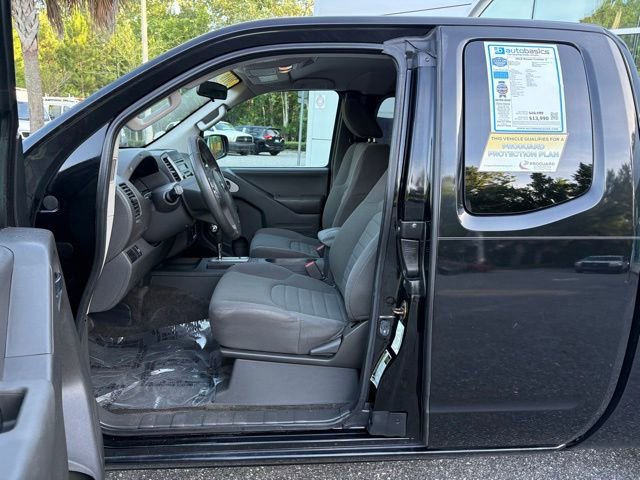 Used 2016 Nissan Frontier S RWD image 11