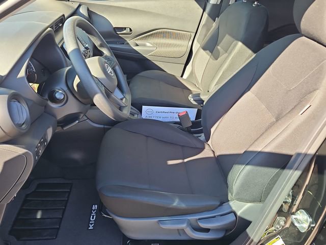 Certified 2025 Nissan Kicks Play S FWD image 17