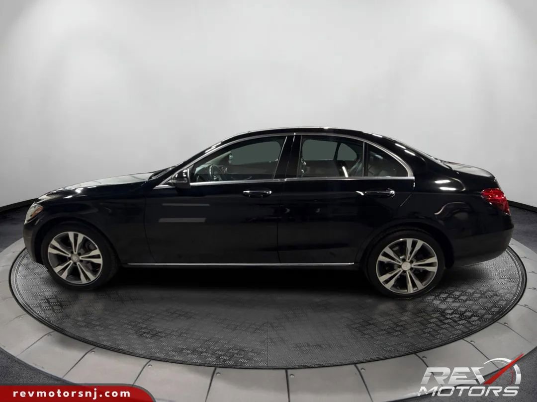 Used 2016 Mercedes-Benz C 300 C 300 4MATIC Sedan 4D image 2