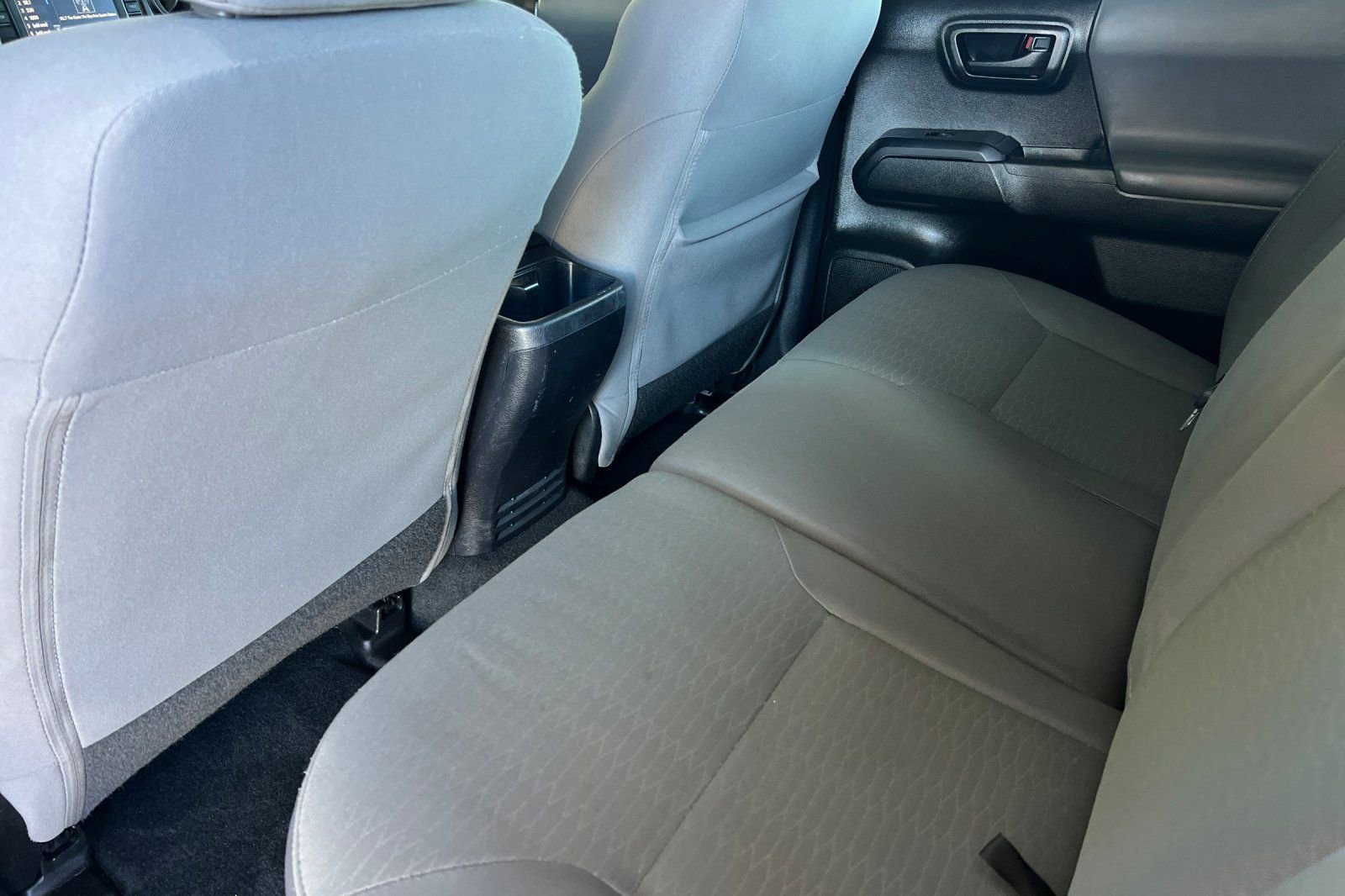 Certified 2017 Toyota Tacoma SR image 15