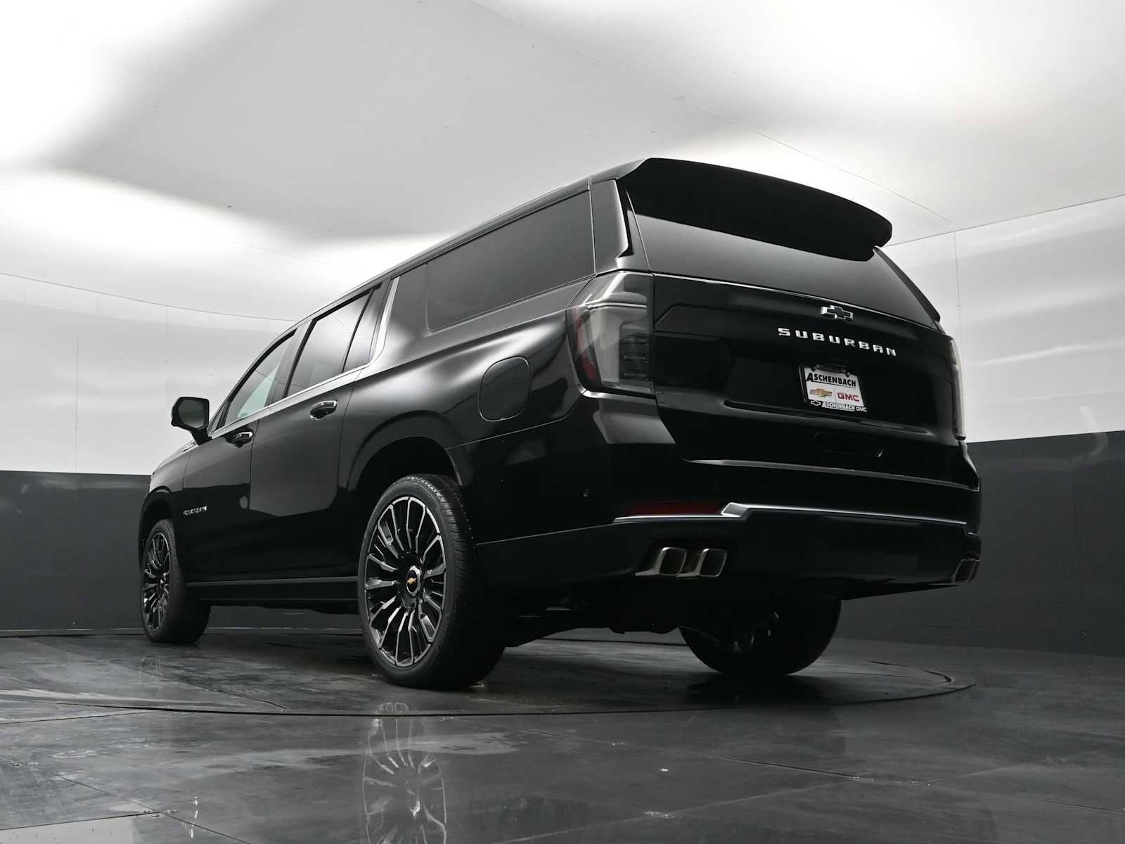 New 2026 Chevrolet Suburban High Country image 23