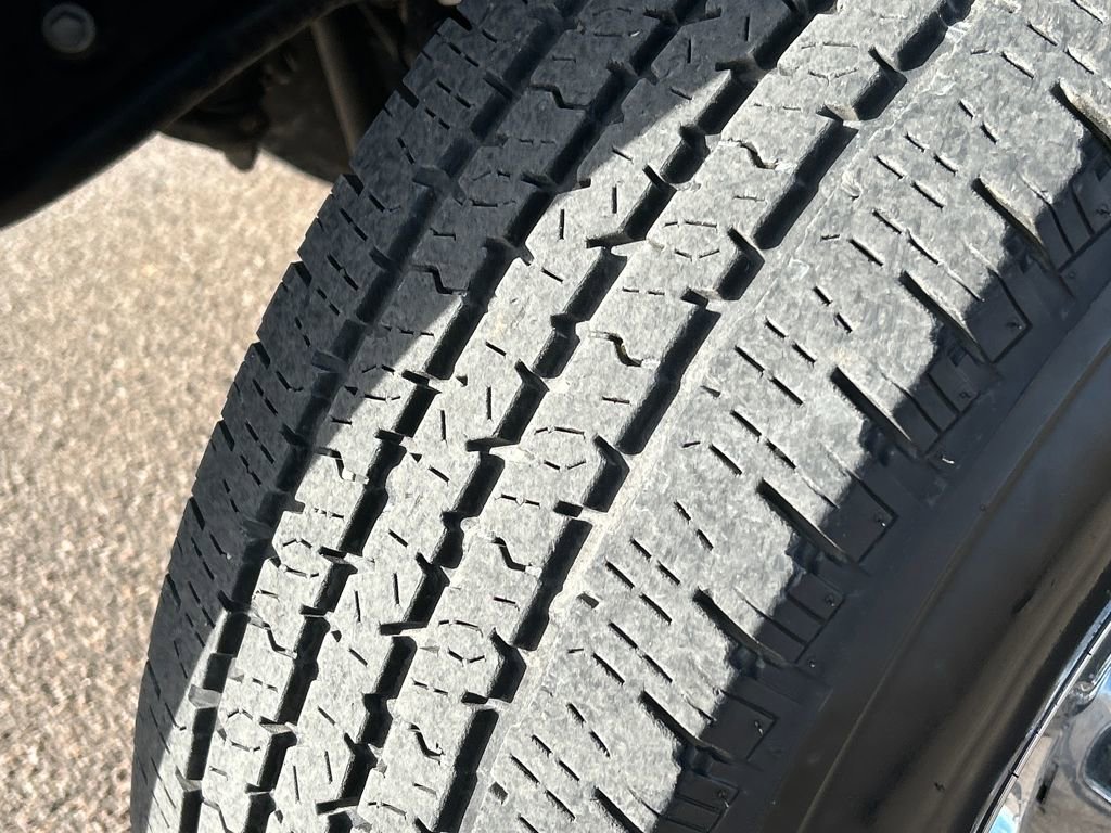 Used 2024 RAM 3500 Tradesman w/ Chrome Appearance Group image 25