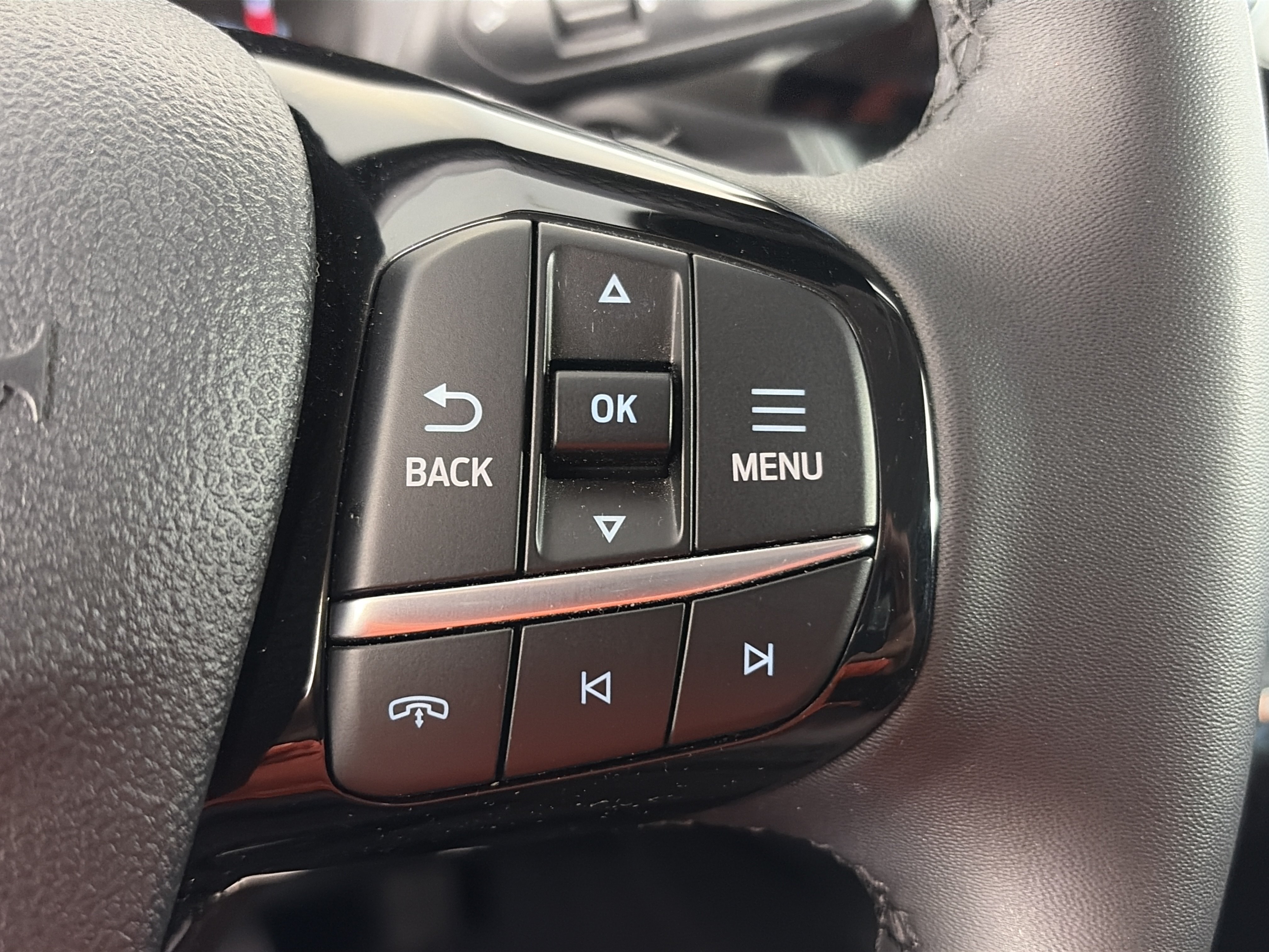 Used 2023 Ford Escape Active AWD/4WD image 35