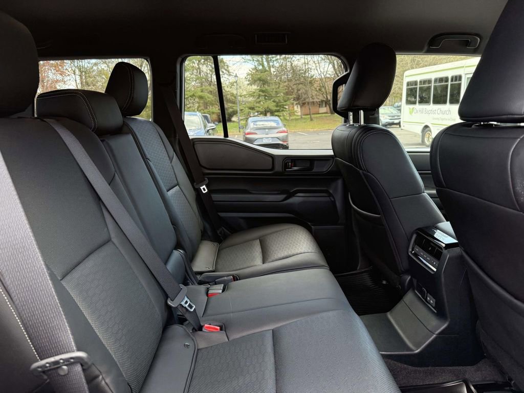 Used 2025 Toyota Land Cruiser 1958 image 16