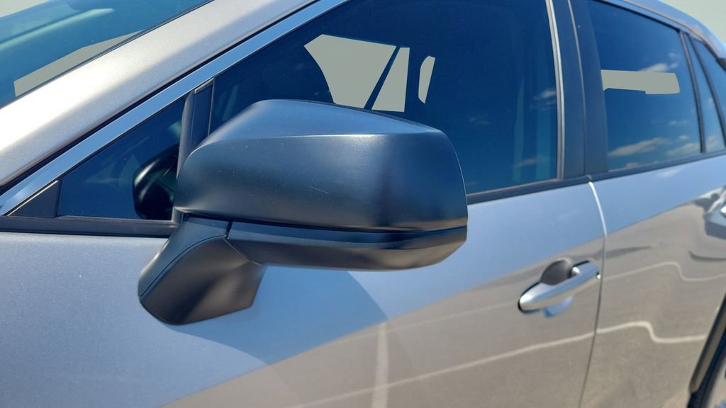 Certified 2025 Toyota RAV4 LE FWD image 35