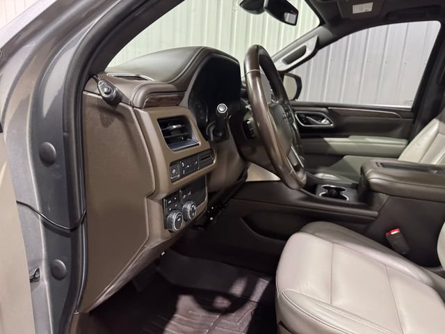 Used 2021 Chevrolet Suburban Z71 AWD/4WD image 11