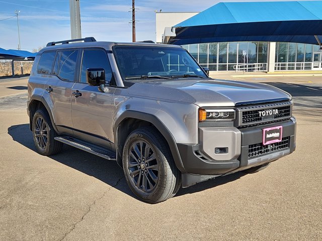 Used 2024 Toyota Land Cruiser image 3