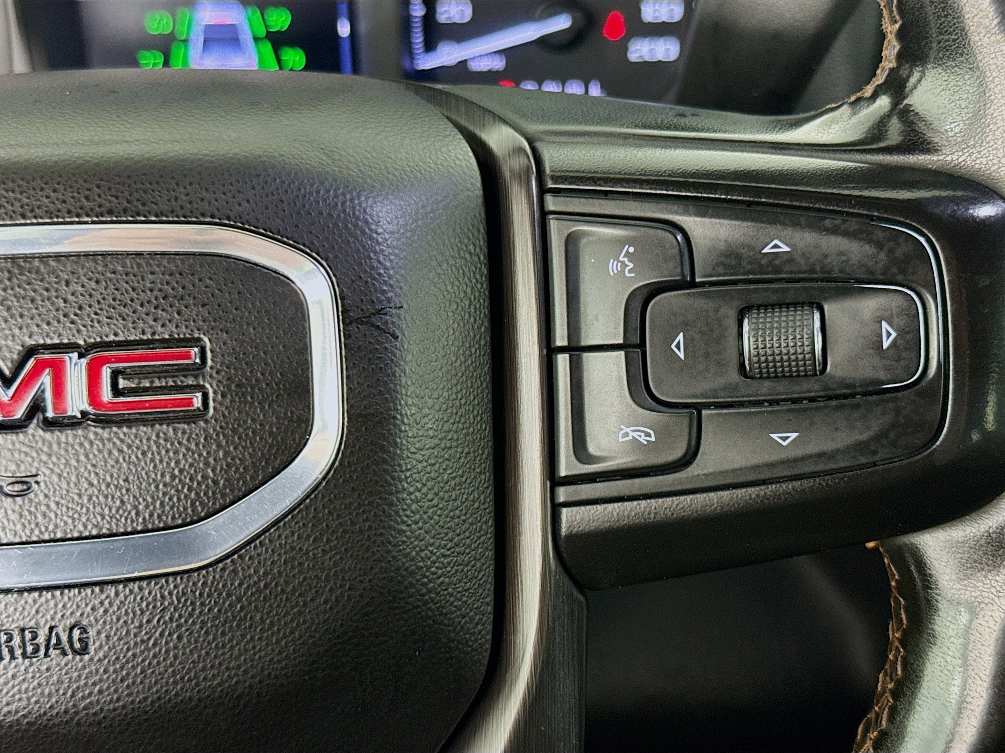 Used 2023 GMC Sierra 2500 AT4 AWD/4WD image 14