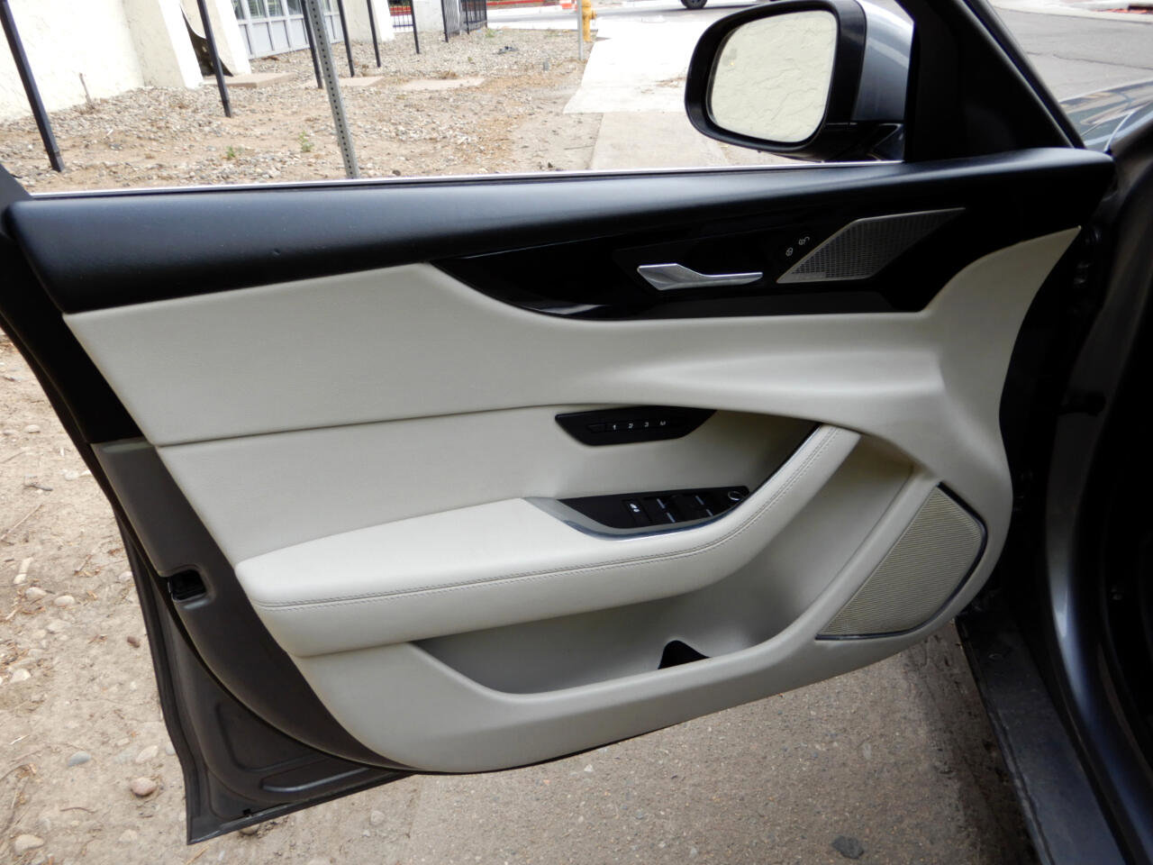 Used 2020 Jaguar XE S image 23