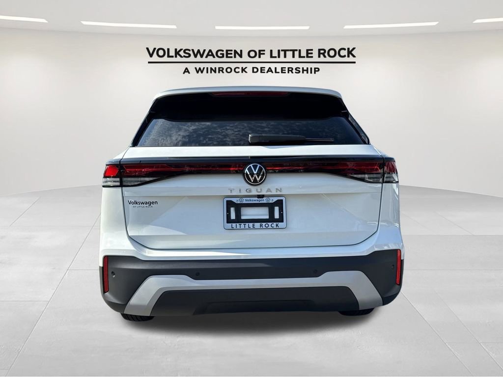 New 2025 Volkswagen Tiguan S image 4