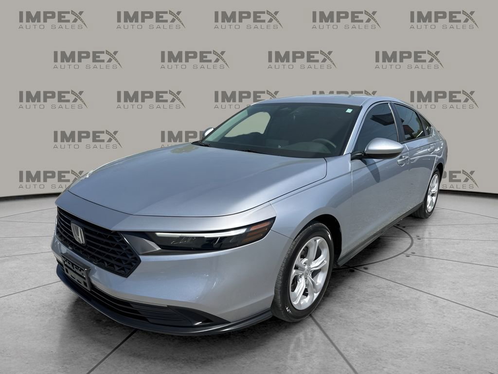 Used 2025 Honda Accord LX image 2
