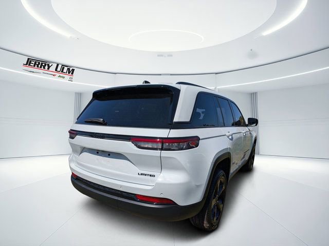 New 2025 Jeep Grand Cherokee Limited w/ Black Appearance Package image 3