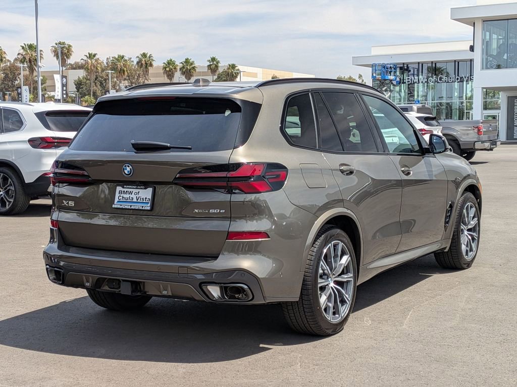 New 2026 BMW X5 xDrive50e w/ M Sport Package image 6