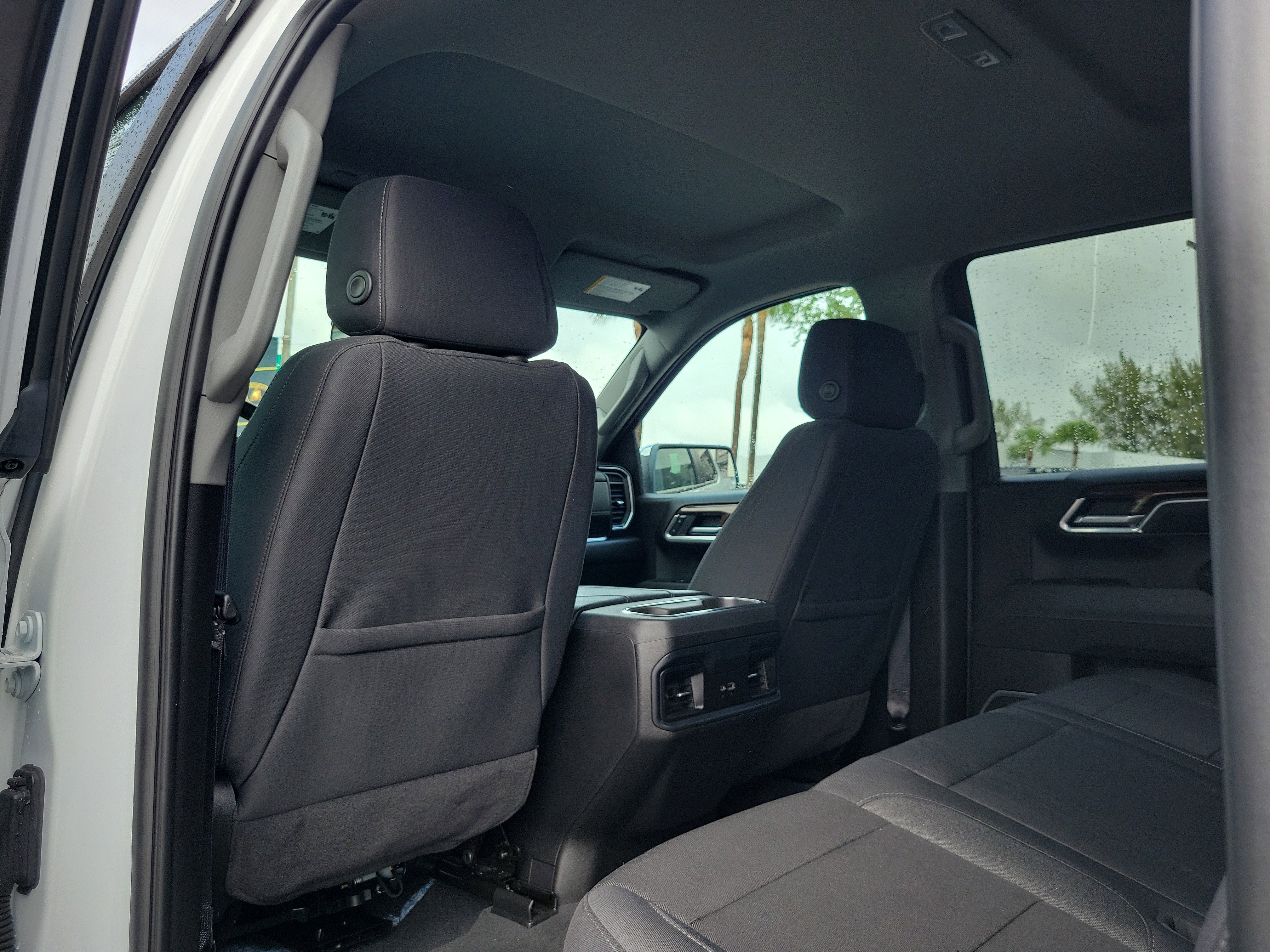 Used 2025 Chevrolet Silverado 1500 LT RWD image 15
