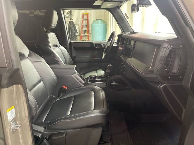 Used 2025 Ford Bronco Badlands AWD/4WD image 24