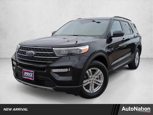 Used 2024 Ford Explorer XLT w/ Equipment Group 202A image 1