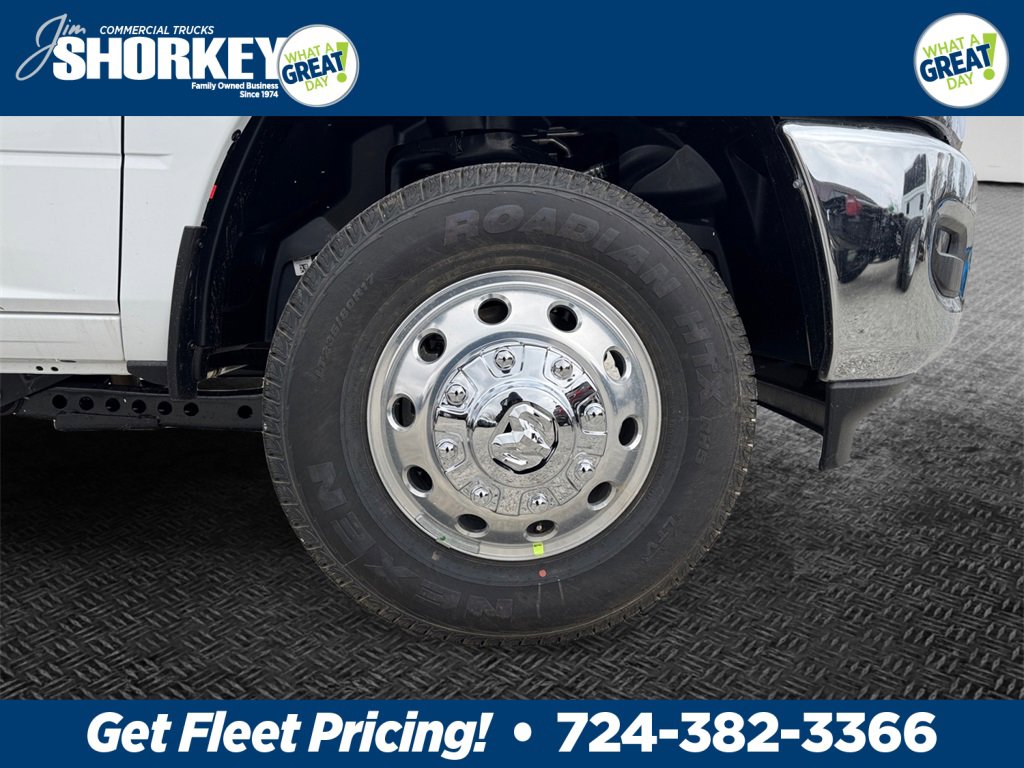 New 2026 RAM 3500 Tradesman w/ Chrome Appearance Group image 9