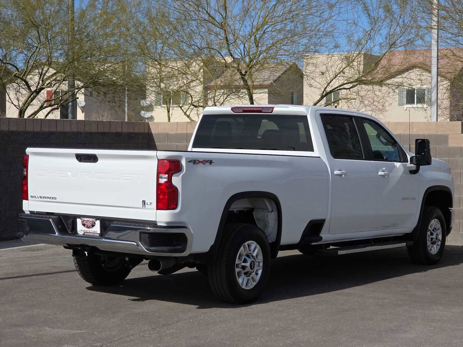 Used 2025 Chevrolet Silverado 2500 LT w/ Convenience Package image 8