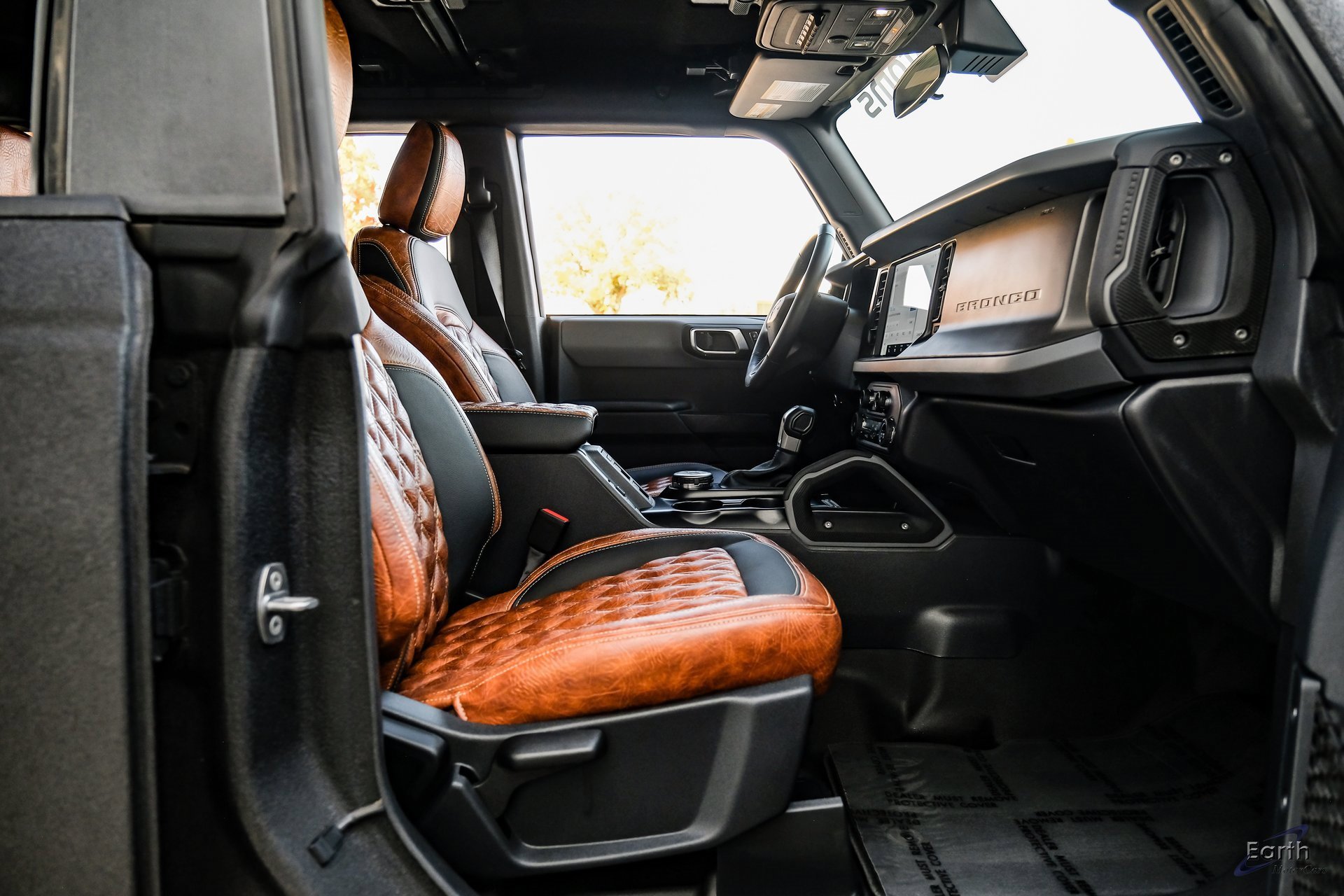 Used 2024 Ford Bronco Big Bend image 45