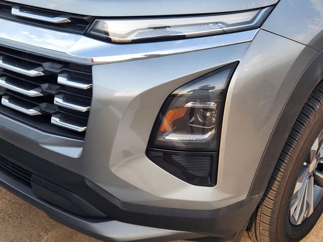 Used 2026 Chevrolet Equinox LT FWD image 8