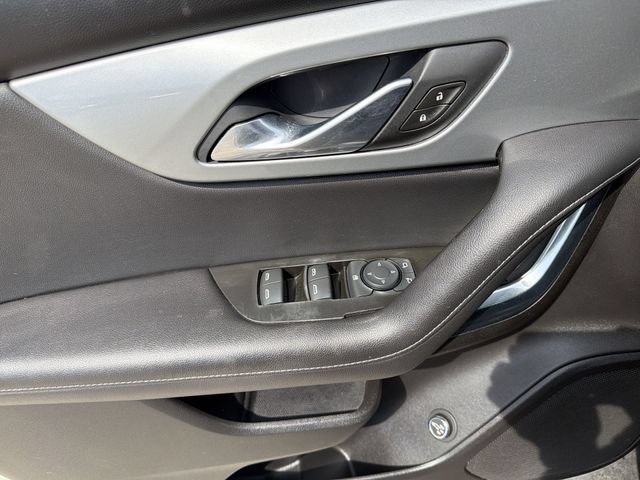 Used 2020 Chevrolet Blazer LT FWD image 15