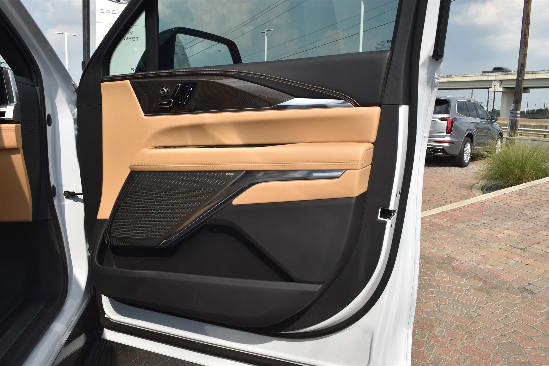 New 2026 Cadillac Escalade IQL Sport 2 image 29