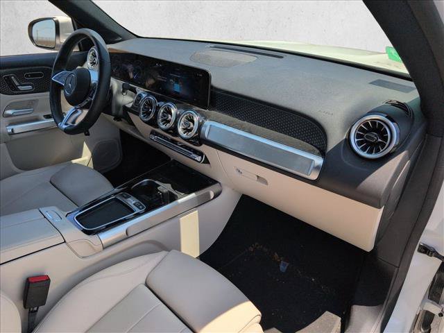 Certified 2025 Mercedes-Benz EQB 300 4MATIC image 22