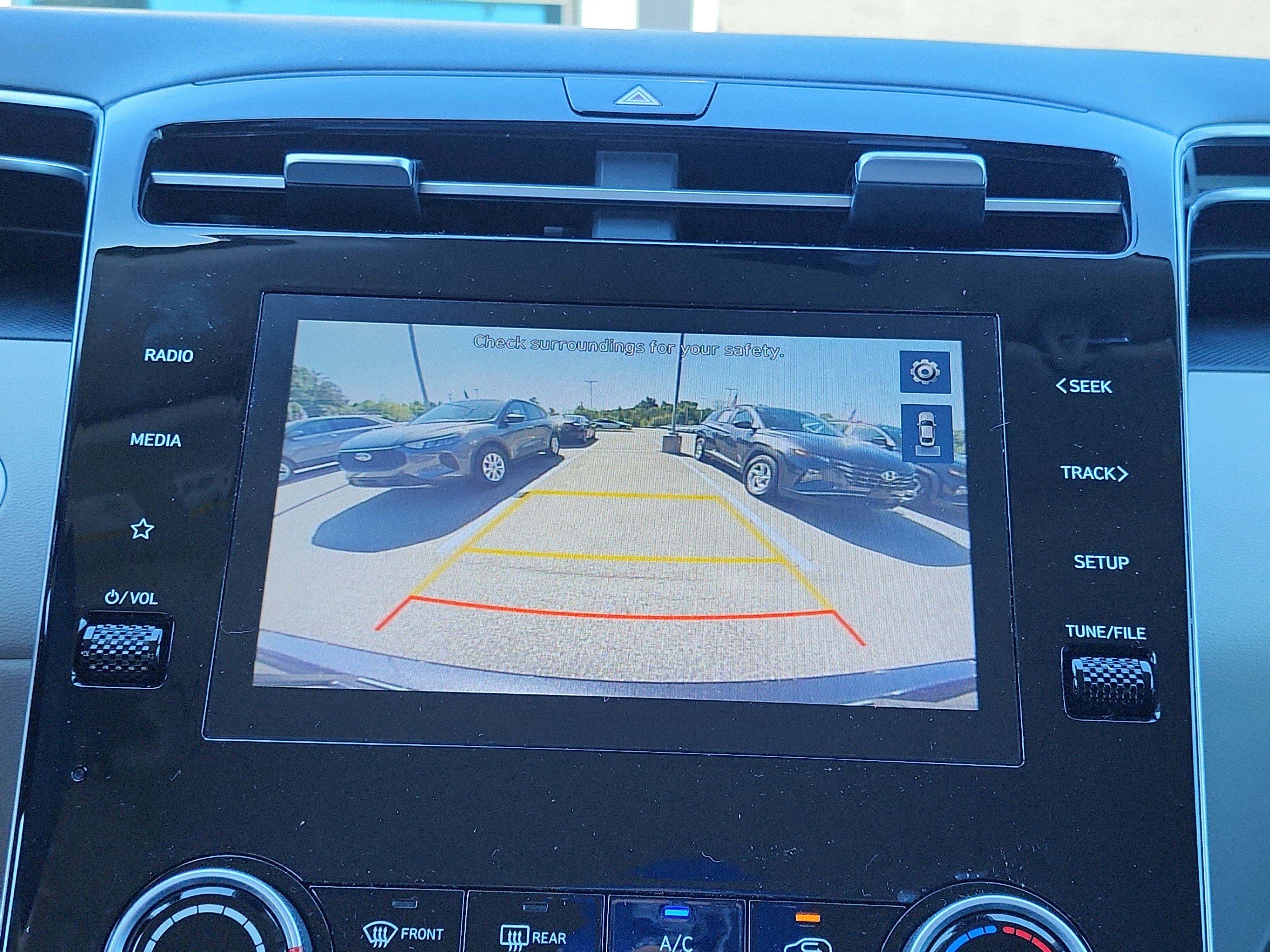 Used 2022 Hyundai Tucson SEL image 23