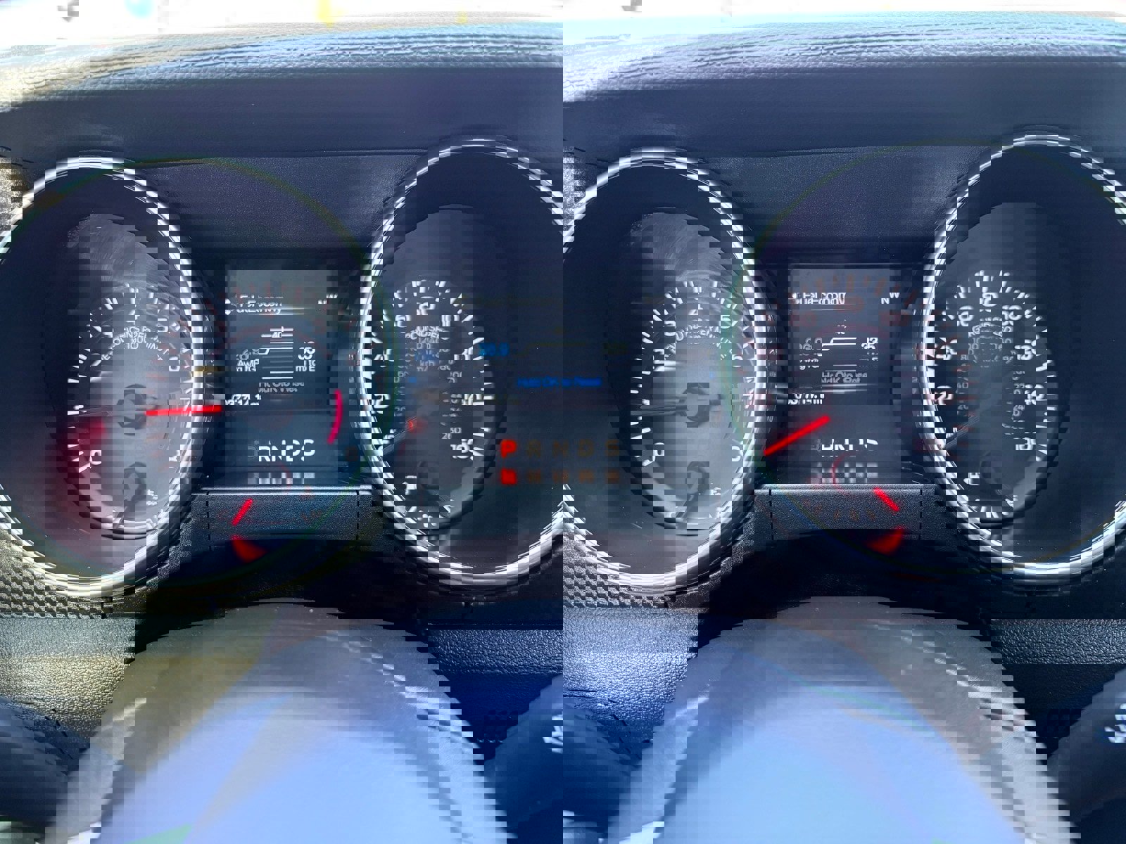 Used 2019 Ford Mustang Coupe image 18