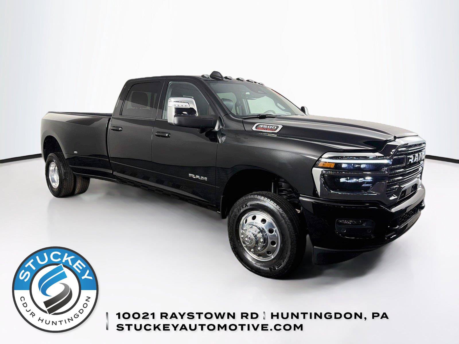 Used 2025 RAM 3500 Limited w/ Towing Technology Group