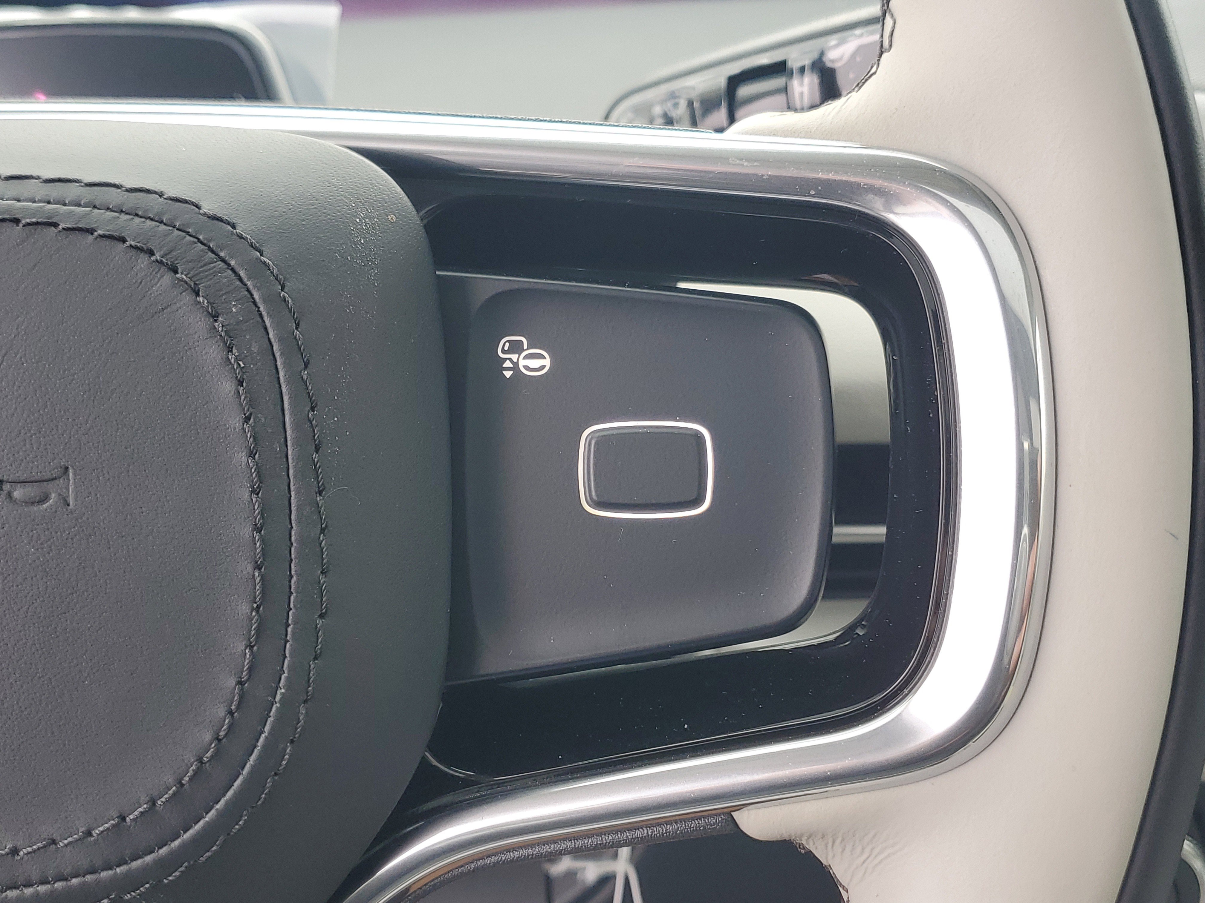 New 2026 Lincoln Navigator L Reserve w/ Jet Appearance Package image 18